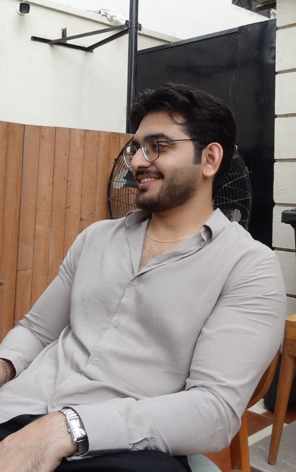 Muhammad Shaqran, Associate